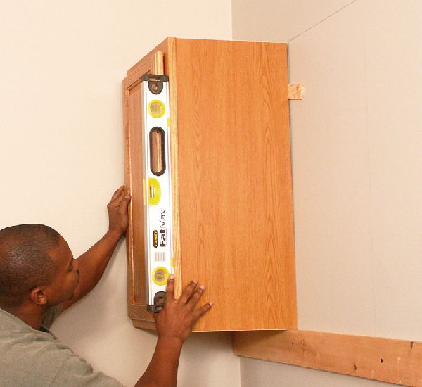 Đóng tủ bếp gỗ góc bếp trước